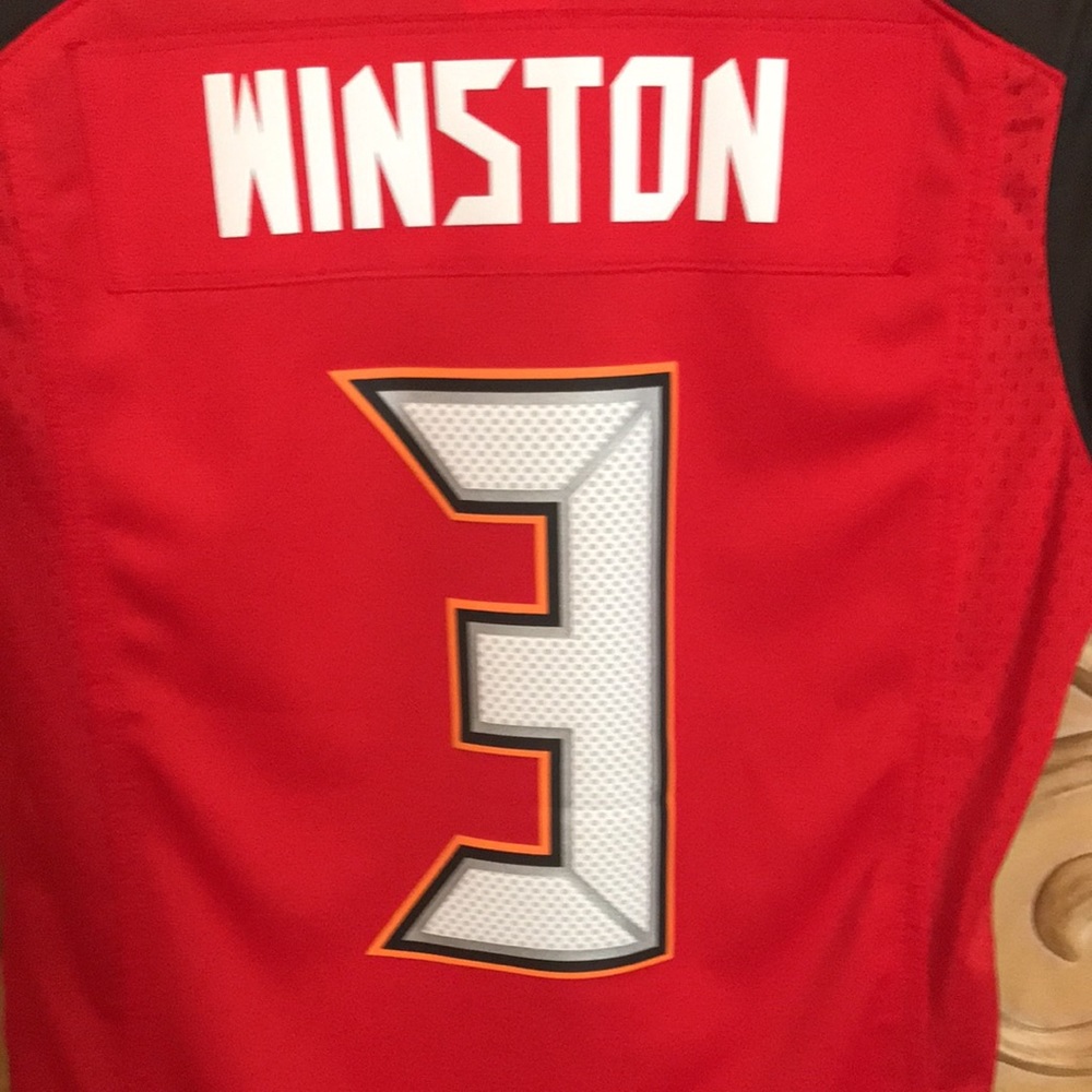 NFL Ladies Jersey Jameis Winston Buccaneers - Picture 2 of 8